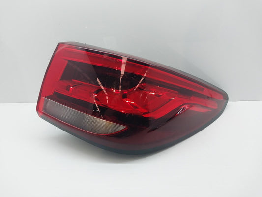 Foco trasero derecho exterior MG ZX 1.5 — SKU MZ021RC
